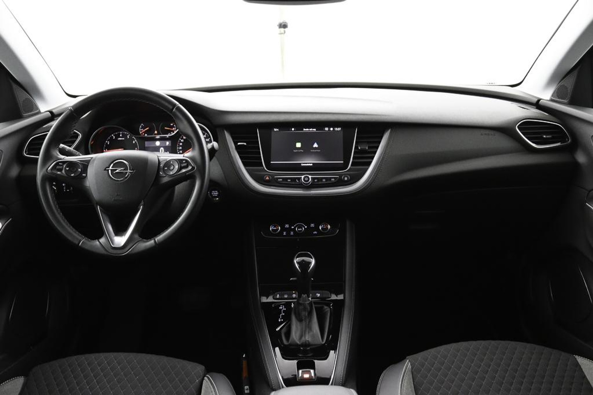 Opel Grandland X 1.2 Turbo*CARPLAY*AUTOMAAT*HAAK*CRUISE*KEYLESS-GO*